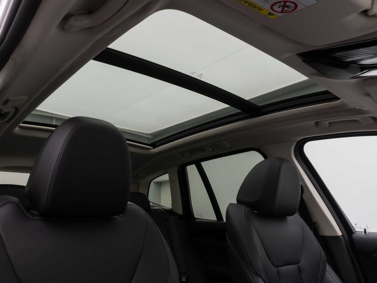 Fahrzeugabbildung BMW X3 xD20i Panorama Kamera DAB Leder Sport 18Zoll