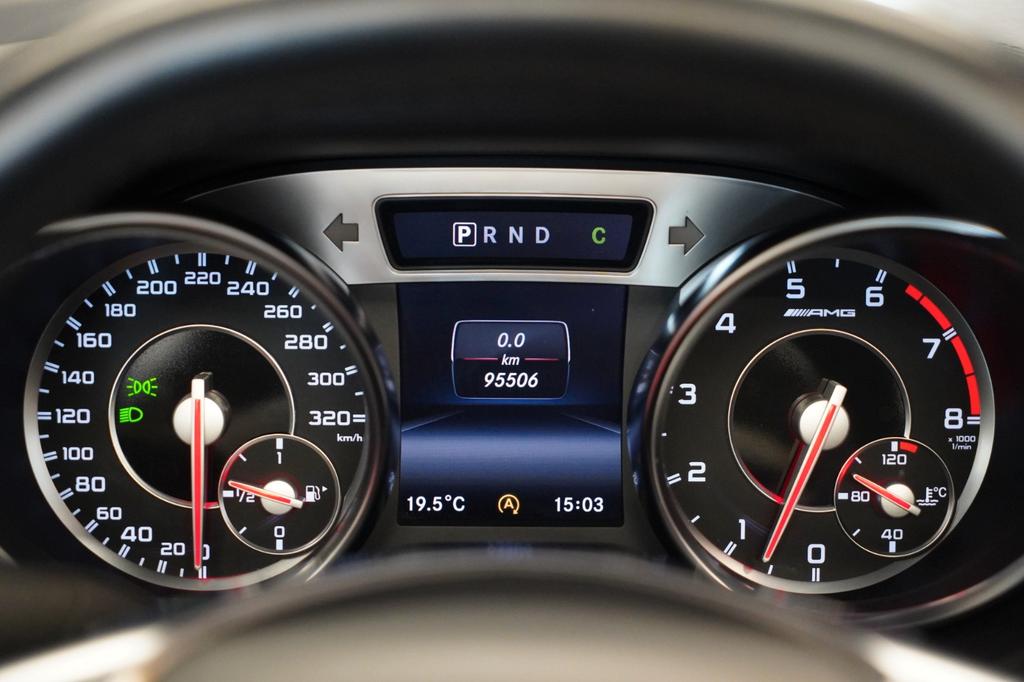 Mercedes-Benz SL 63 AMG