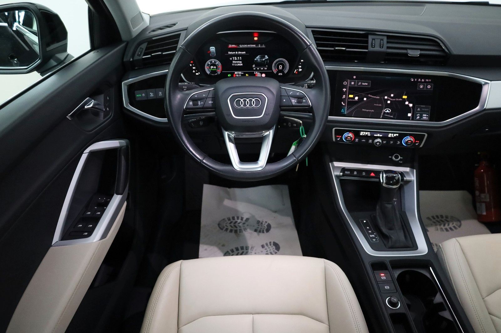 Fahrzeugabbildung Audi Q3 Sportback 35 TDI Leder,Navi,LED,SH,Kamera,AHK