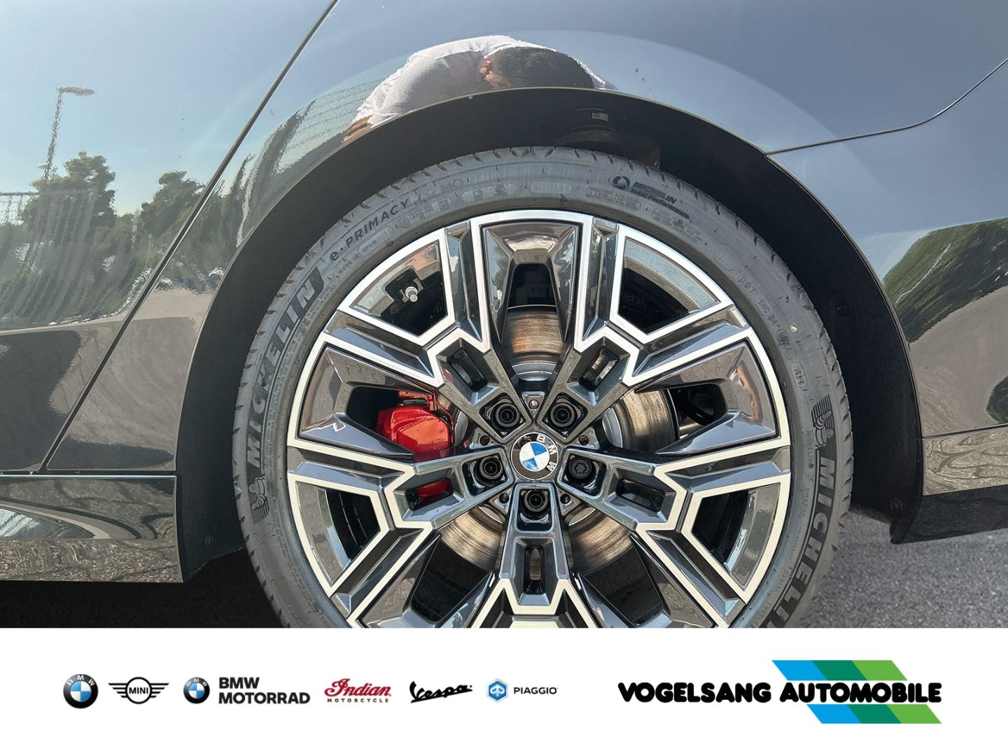 Fahrzeugabbildung BMW 520 i M Sport I Park-Assistent Sportpaket HUD AH