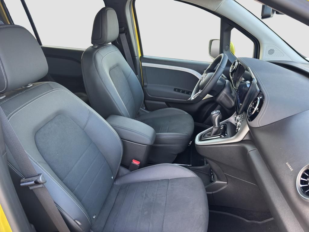Fahrzeugabbildung Mercedes-Benz T 180 PROGRESSIVE Lang 7 Sitzer AHK*Navi*LED*PDC