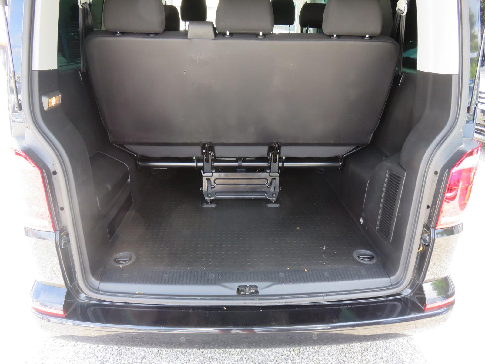 Volkswagen T6 2.0 TDI DSG Caravelle Comfortline LED
