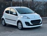 Peugeot 107 TÜV + INSPEKTION + REIFEN + BREMSEN NEU !!! - gebrauchte Peugeot 107 aus dem Jahr 2012