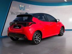 Fahrzeugabbildung Toyota Yaris 1.5 VVT-i Premiere AUTO 15 JAHRE GARANTIE