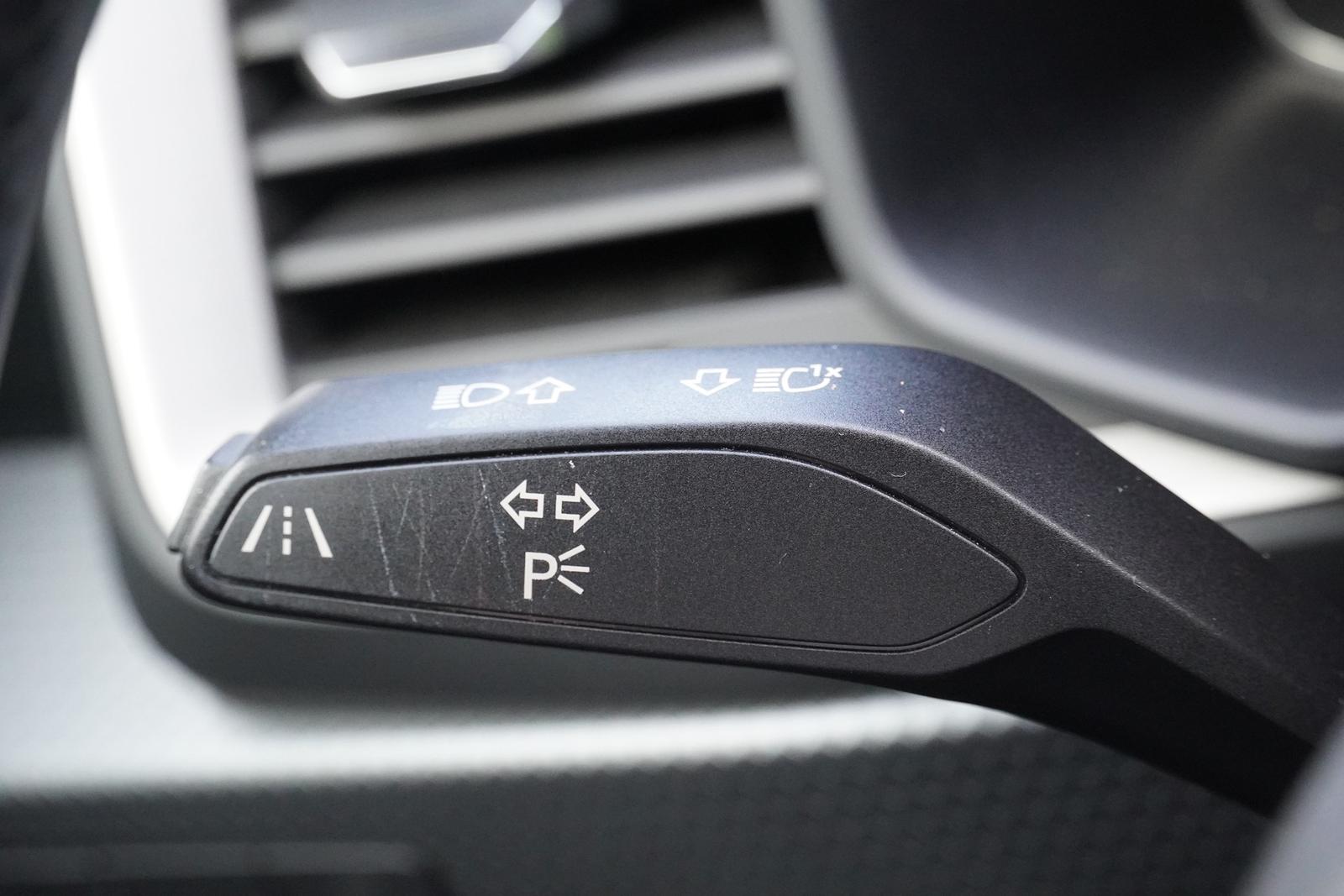 Audi A1 Sportback 25 1.0 TFSI App-Connect Spurhalte, миниатюра 17