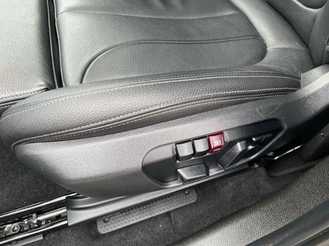 Fahrzeugabbildung BMW 220 Gran Tourer Sport Line Autom. AHK, Navi, Pan