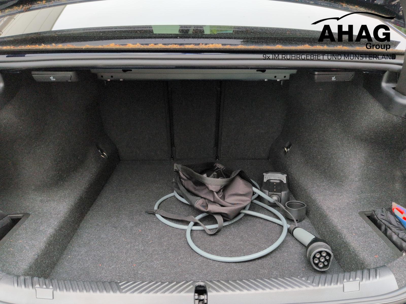 BMW 530e xDrive Limousine M-Sport+AHK+Panorama+Head-