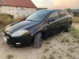 Fiat Schicker Fiat Bravo Racing 1.4 T-JET (weni... - Fiat Bravo von privat