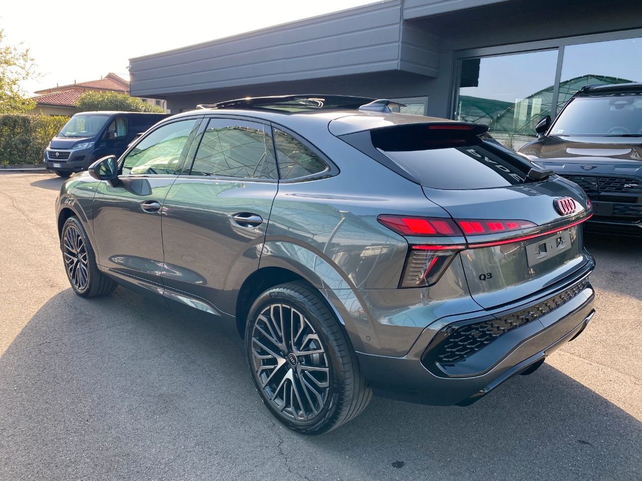 Audi AUDI Q3 Sportback 2.0 tdi S line 150cv s-tronic, imagem 2