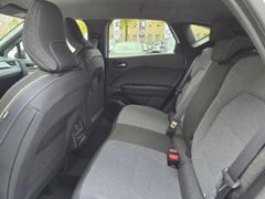 Fahrzeugabbildung Captur II Techno 1.6 E-TECH Hybrid 145 EU6e
