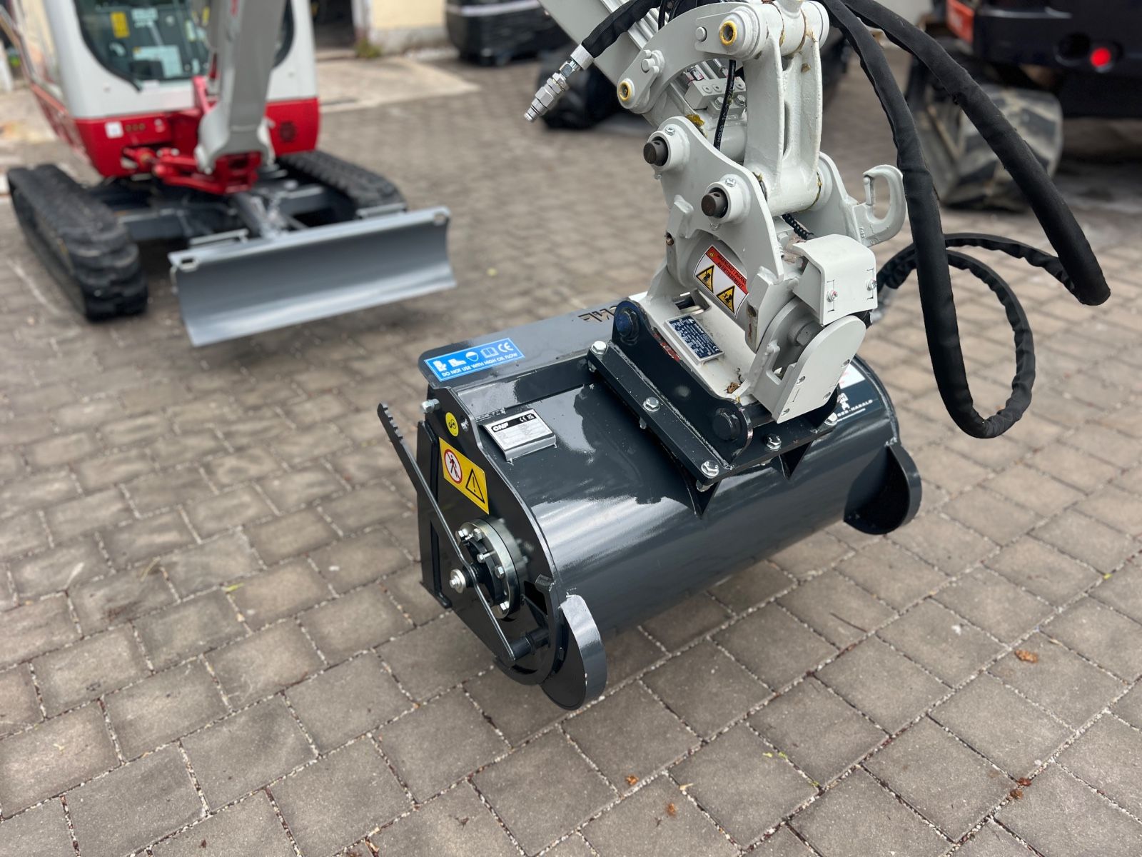 Fahrzeugabbildung Kubota CNF -Betonmschaufel Bmx 100 für Takeuchi, JCB