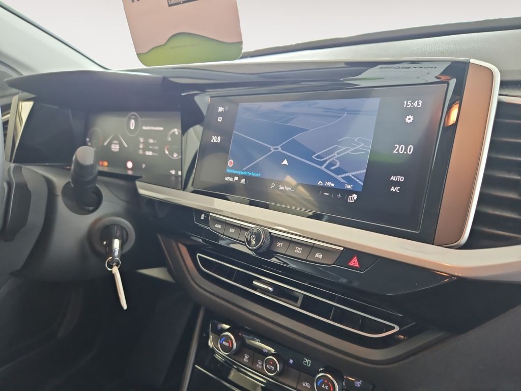 Fahrzeugabbildung Opel Grandland 1.2 DI Automatik GS AHZV Navi SHZ LED