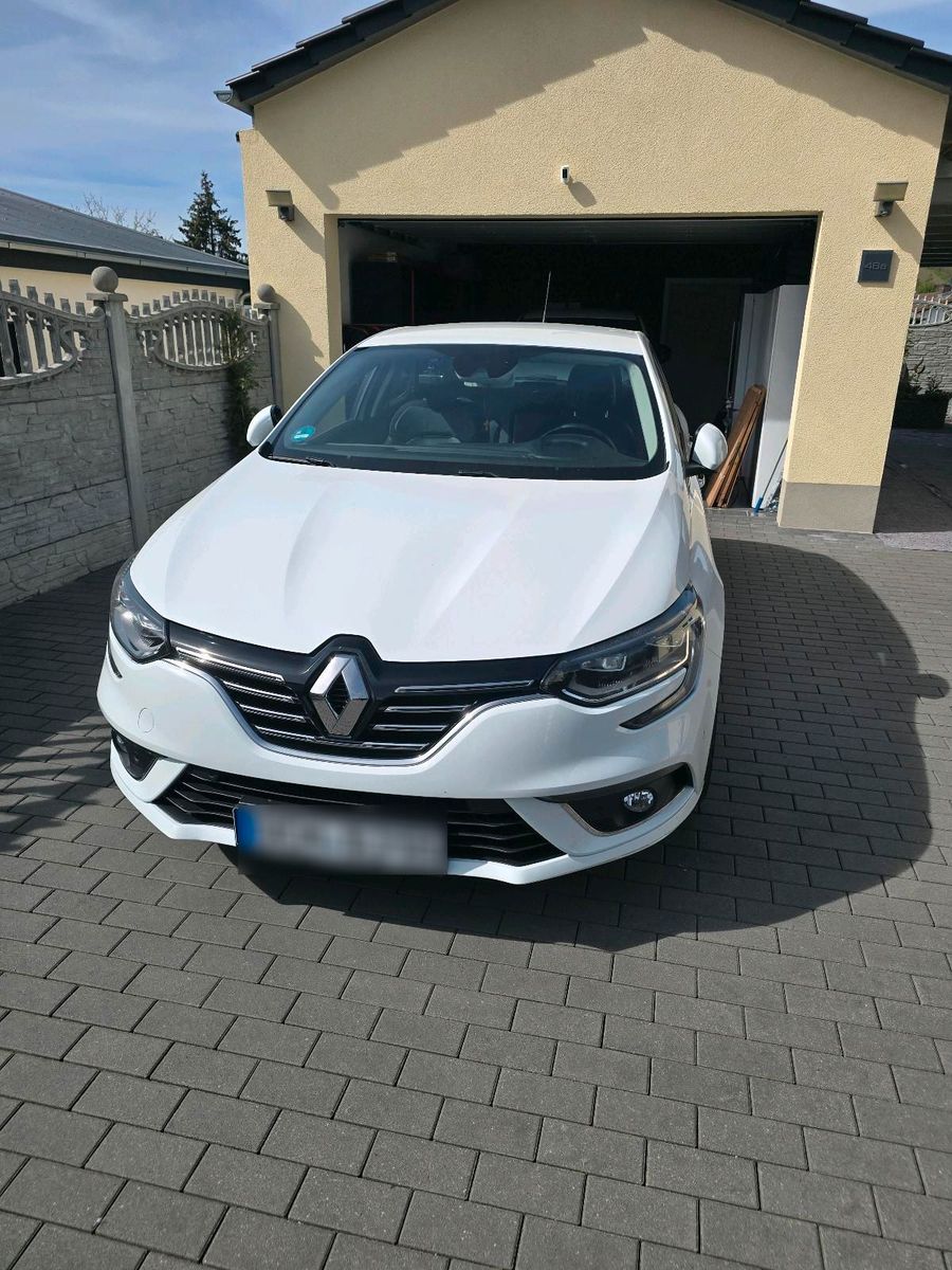 RENAULT Megane