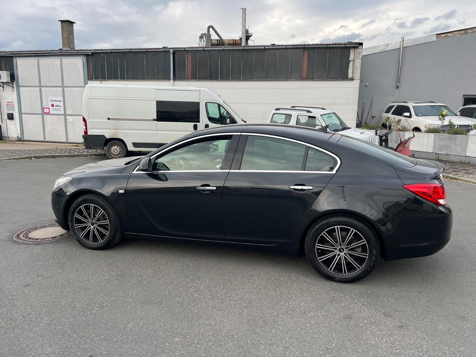Opel Insignia Innovation 4x4 Limousine Leder Navi2440