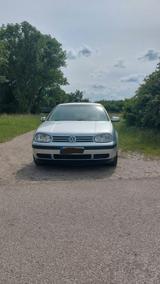 Volkswagen Golf IV 1.4 Klima + DAB Radio - Volkswagen Golf aus 2001: Iv