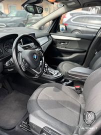 BMW 218 Active Tourer - 8