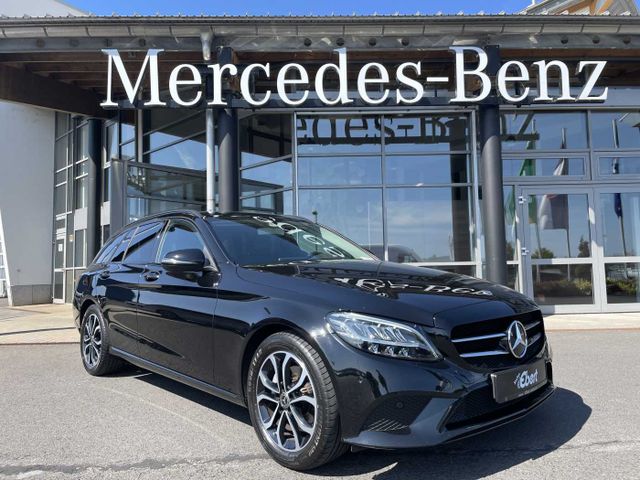 Mercedes-Benz C 220 d T 9G Avantgarde R-Kamera+AHK +Burmester+