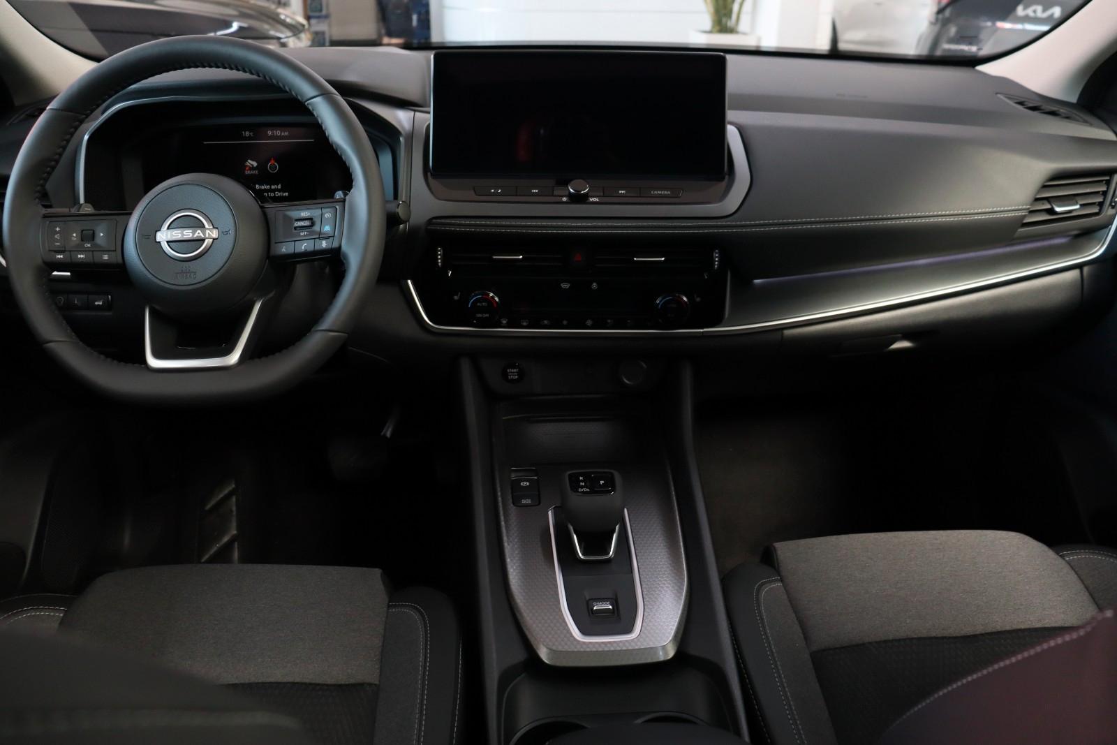 Nissan Qashqai 1.3 AT N-Connecta Navi,Pano,eHeck SOFORT, миниатюра 7