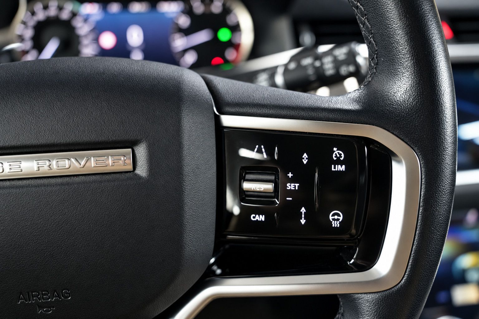 Fahrzeugabbildung Land Rover Range Rover Evoque SE *Meridian*Kamera*Memory