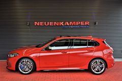Fahrzeugabbildung BMW M135 i xDrive Voll-Leder Pano HuD h/k LED Memory