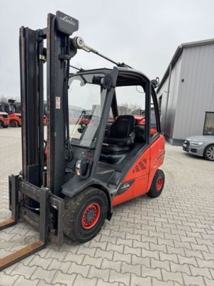 Linde H30T-02