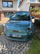 Fiat 500e La Prima Cabrio 42 kWh La Prima - blaue Fiat 500e