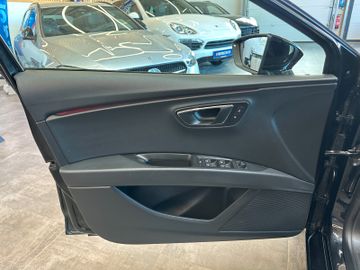 MYAUTOCENTER – Gebraucht- und Jahreswagen mit Werkstattservice in Pfaffenhofen Seat Leon ST FR *LED*Teilleder*Klima*