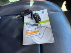 VW Multivan 2.0 TDI 180 Automatik Highline Ledersit