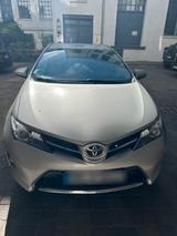 Toyota Auris 1,4 D-4-D Dieselmotor neu TÜV - Toyota Auris mit Diesel-Antrieb: 1.4