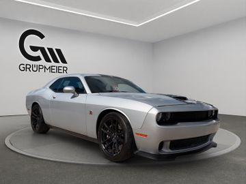 Dodge Challenger - 7