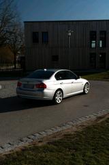 BMW E90 Facelift 318i. - BMW 3er E90 mit Facelift