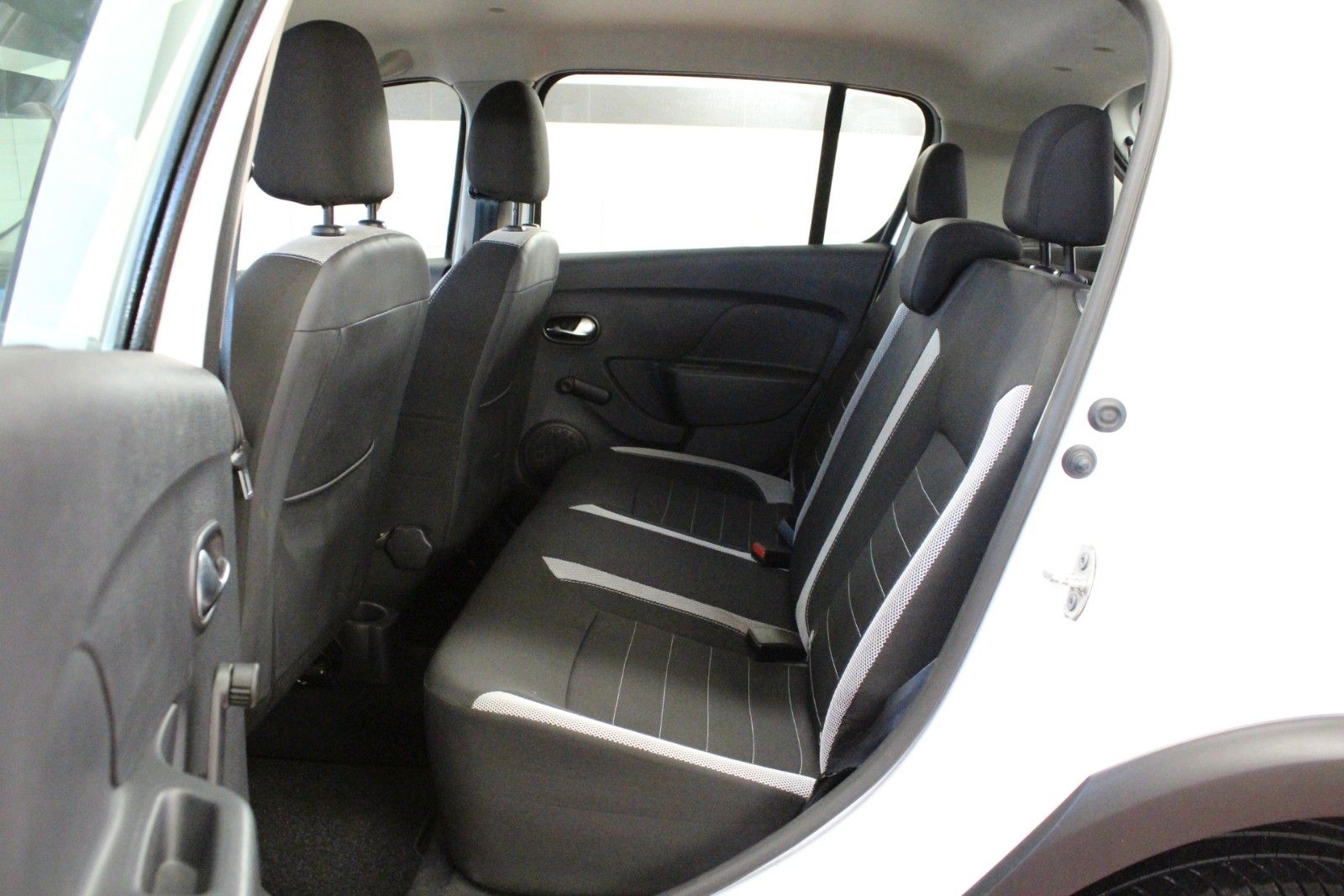 Fahrzeugabbildung Dacia Sandero TCe 90 Stepway *Media-Nav*
