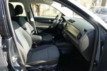 Fahrzeugabbildung SKODA Fabia Soleil, LED, Navi, PDC vo.+hi