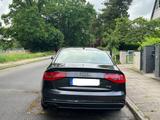 Audi A4 1.8 TFSI multitronic S line S line - Audi: Multitronic