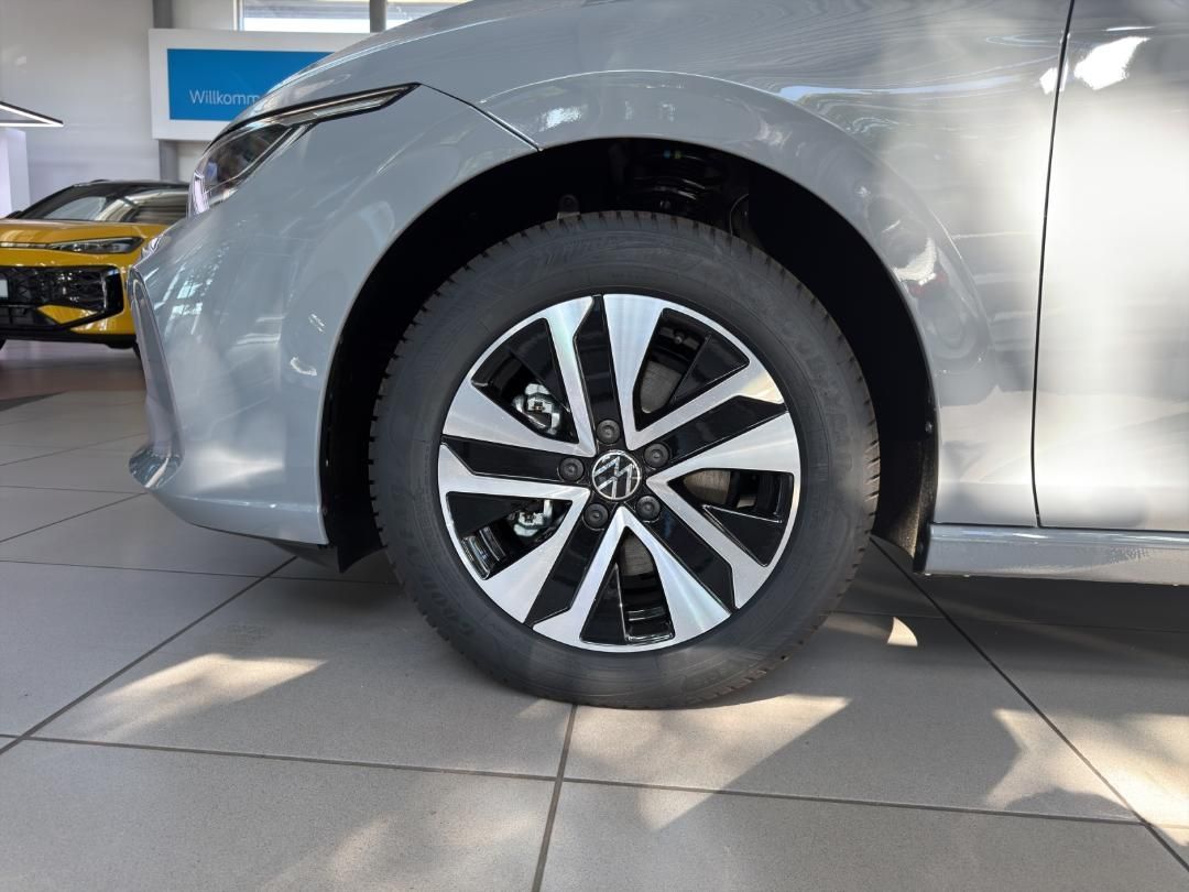 Fahrzeugabbildung Volkswagen Golf ENERGY Energy1.5 TSI DSG.GJR.AHK.App-Connec