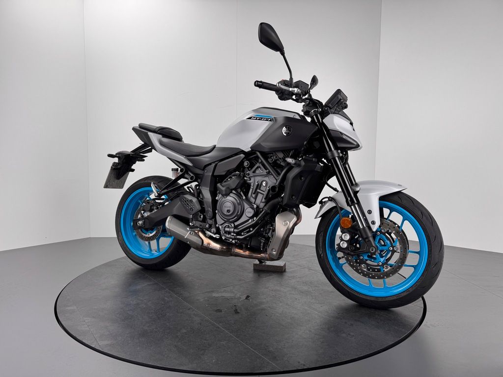 Fahrzeugabbildung Yamaha MT-07 YAMT 35 KW *TOP-ZUSTAND *SERVICE NEU