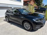 Volkswagen Touareg 3.0 V6 TDI Topzustand, wenig KM - VW Touareg Gebrauchtwagen in München