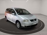 Volkswagen Touran Highline *TÜV 02.2028* LEDER*Kamera - gebrauchte VW Touran aus dem Jahr 2004