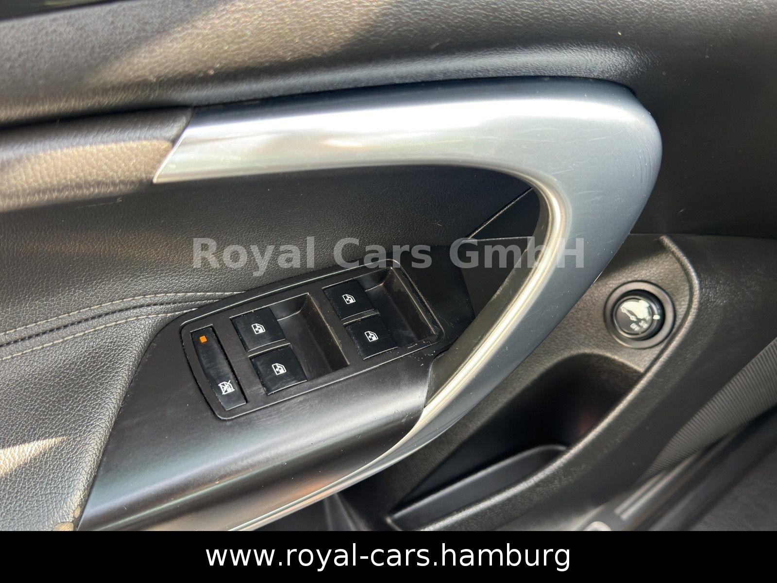 Opel Insignia 2009 — photo 25