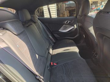 BMW 123 xDrive M Sportpaket DAB LED Komfortzg. Shz