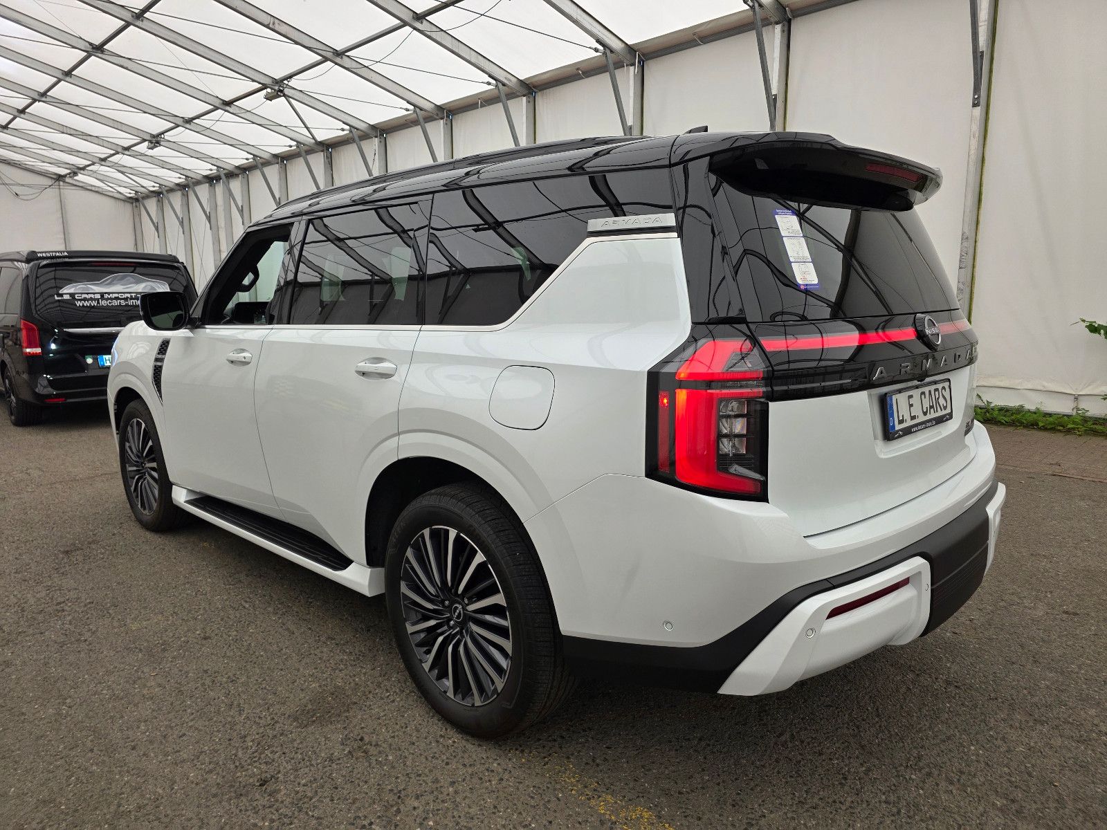 Fahrzeugabbildung Nissan Armada PLATINUM RESERVE T1: 85.000 EURO Stock!