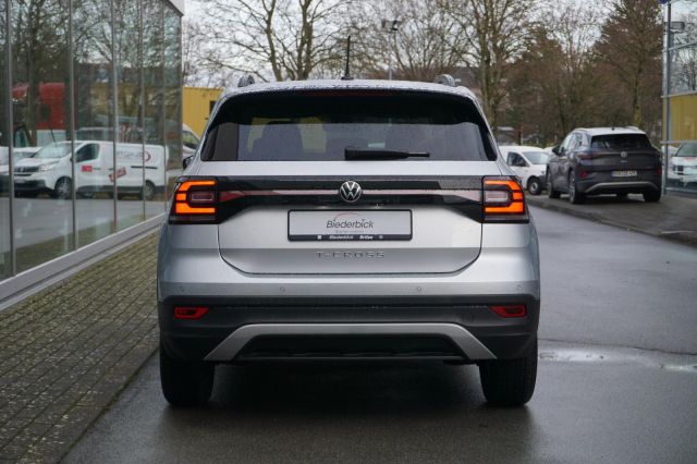 T-Cross 1.0 TSI Active NAVI LM KLIMA SHZ ZV MFL