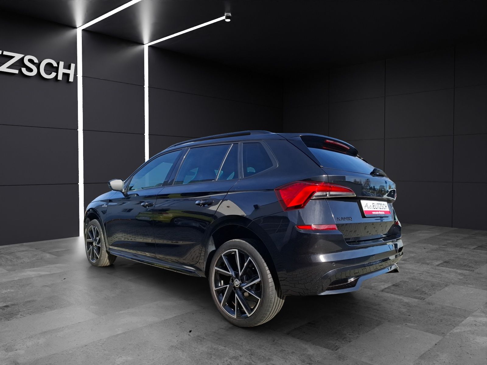 Fahrzeugabbildung SKODA Kamiq TSI Monte-Carlo LED Navi AID Pano ACC PDC