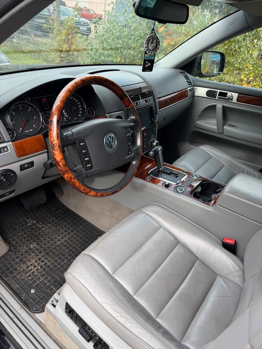 Volkswagen Touareg 2006 — engine 224 HP (165kW)