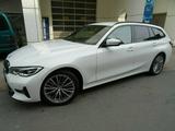 BMW 320D Sportline Tour,xDrive SAG,AHK,Kamera,Standh - BMW 320 Gebrauchtwagen