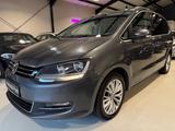 Volkswagen Sharan 2.0TDIAutomatik/Pano/Alcantara/7Sitze/Alu - Behindertengerechte Volkswagen Sharan