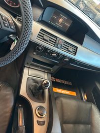BMW 530 i Touring *Klima*Navi*Xenon*AHK*Freisprech*
