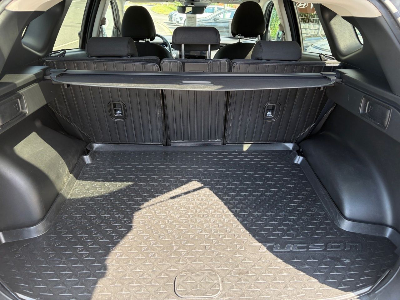 Fahrzeugabbildung Hyundai TUCSON TREND PHEV *LED*NAVI*KAMERA*SHZ*CARPLAY*