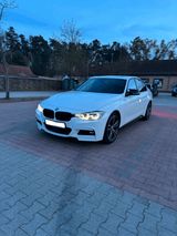 BMW 320i-M Performance - BMW 320: 320i Performance