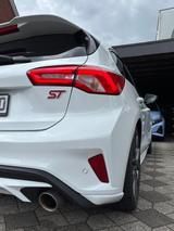 Ford Focus 2,3 EcoBoost ST ST - Ford Focus: St3